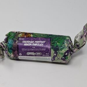 LUSH Kitchen Exclusive Teenage Mutant Ninja Turtles Huge Fun 10.5oz/300g